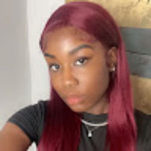 Meet your Posher, Emmanuelle rekha